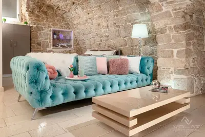 Image de Luxury Apt 'Volat' dans une cave à vin traditionnelle de 200 ans; centre-ville de Split