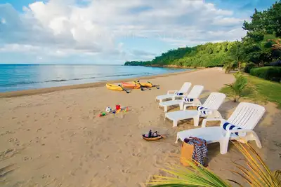 Image de Villa Beachnut - Sur une plage privée avec une nouvelle piscine privée dans une communauté fermée