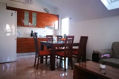 Image de Appartement Vue Ville près du centre / parc colline Marjan