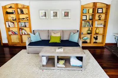 Image de Belle maison entièrement rénovée située à quelques minutes du centre-ville d'Ogunquit.