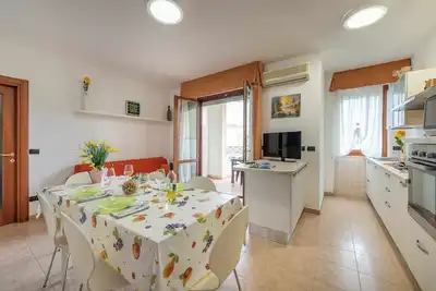 Image de Trilo Gemelli 1: neuf et confortable sur la plage du Lido