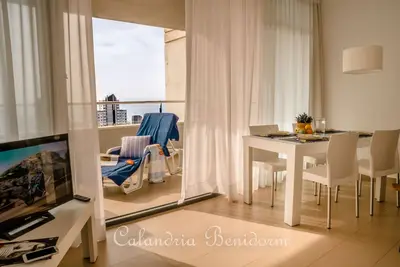 Image de Calandria Benidorm. 27 etage avec une vue imprenable. Wifi et parking gratuit