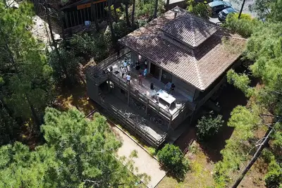 Image de Grande maison de charme en bois, à 1, 5 km de l’Océan et 5 km du lac