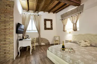 Image de Appartement avec entrée séparée au coin de la Piazza Navona