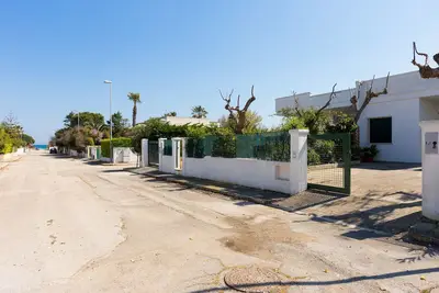 Image de Villa Stelladali. A 100m des plages! Jardin privatif, 2 vérandas. Pour familles.