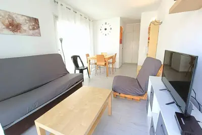 Image de Em2 Studio with Ac, lift, Wi-fi, 50 mts from beach