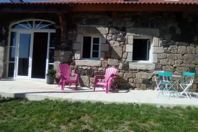 Image de Au pied du Chapelas vacances en Ardéche