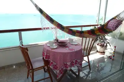 Image de Superbe appartement avec vue incroyable de la terasse sur la baie de Salvador.