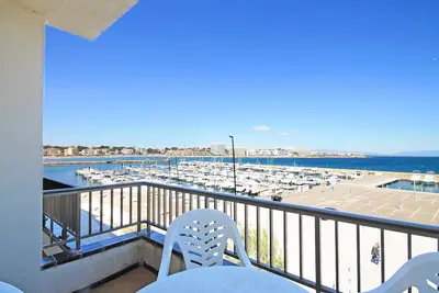 Image de Meritxell: Appartement en première ligne avec vue sur le port