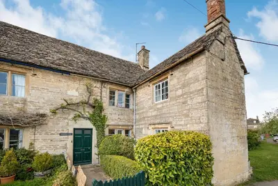Image de Stone Cottage close to village shop, pool & pub!