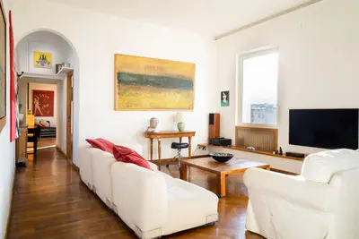 Image de Une vue imprenable sur Trastevere, ascenseur, 120 m², terrasse, Internet fibre