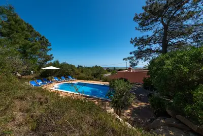 Image de Villa isolée avec piscine privée et terrasses avec vue sur la mer