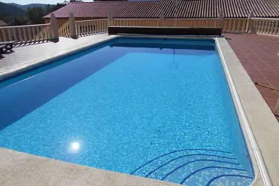 Image de Finca Rustica avec climatisation et piscine partagée dans un endroit calme
