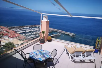 Image de Spectaculaire Appartement ENSOLEILLÉ Avec Wifi, Piscine, Panoramique Et Vue Sur La Mer.