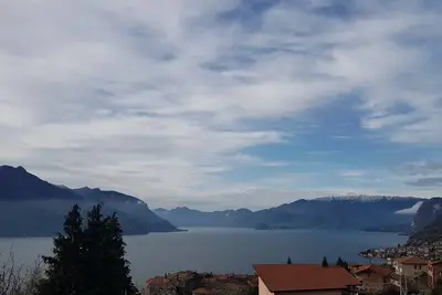 Image de Appartement indépendant Casa Belvedere avec terrasse vue sur le lac et connexion Wi-Fi gratuite