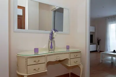 Image de Appartement moderne près de la plage + balcon (yovalu)