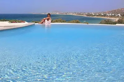 Image de Villa Meadow à Villa Paradise Boutique Villas Hôtel - Plage de Plaka