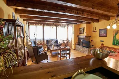 Bel Appartement. Jardin À Vilac 10 Km Baqueira 3a, Vues Spectaculaires Wifi