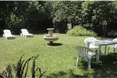 Image de Maison d'été avec beau jardin