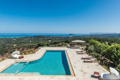 Image de Lux Villa★Spa & Tennis★Jacuzzi & Indoor Pool★Bbq & Gym