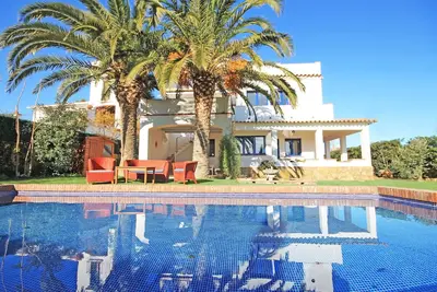 Image de Sol: Villa avec piscine à 300m de plage