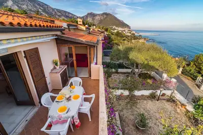 Image de Casa Limoni: maison avec des vues spectaculaires