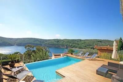 Image de Barbara: Villa de luxe avec vue sur la mer et piscine privée