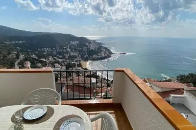G22-Apartamento con parking y vistas al mar