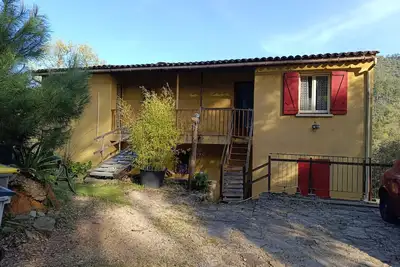 Image de Charmant appartement pas cher dans village pittoresque des Maures