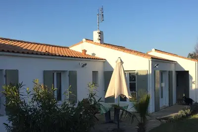 Image de Maison tout confort plein Sud avec jardin entierement clos  6 personnes