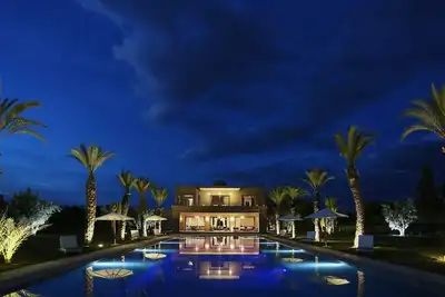 Image de Villa Adnaa Location luxe, 2 piscines privées, hammam, sauna, tennis & Fitness