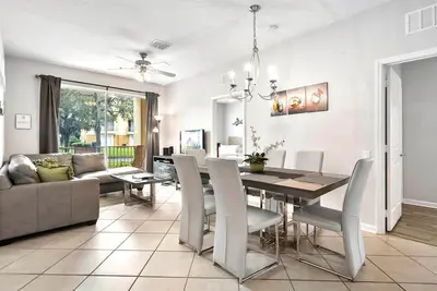 Image de Vista Cay 3 Paradise Paradise le plus proche de Universal & Convention Center