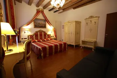 Image de Appartement Grand Canal. . . Rêve de Venise! ! ! Toutes les options compris! Aucune Extras -WiFi