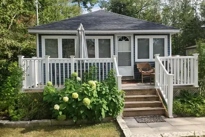 Image de Woodland Beach minuscule / Wasaga Cottage 2 min de la plage