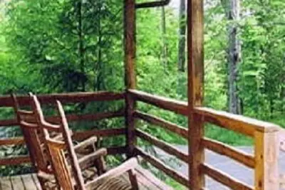 Image de Gatlinburg Tennessee Honeymoon Connexion Location de cabine