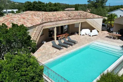 Image de Proche Porto Vecchio, Superbe Villa avec Piscine privée, 10 personnes