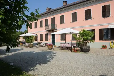Image de Belle Maison En Campagne Au Coeur Du Monferrato Dans Quartier Calme