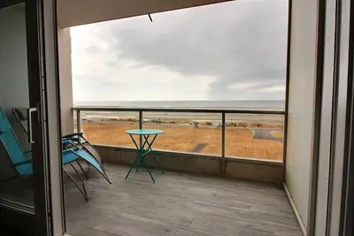 Image de Reale C1 : Appartement face mer pour 4 personnes, au 1er étage avec balcon et Wifi