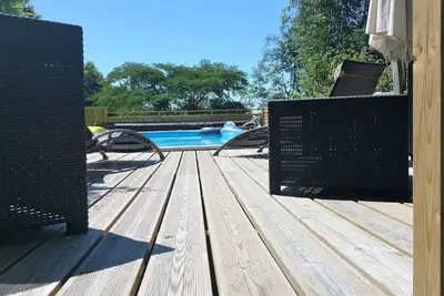 Image de Belle Grange moderne rénovée - piscine chauffée juillet et août + jacuzzi.