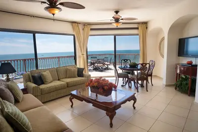 Image de Luxueux Penthouse Sonoran Sun Beach Front Condo 2bd / 2ba Terrasse ÉNORME 6 couchages