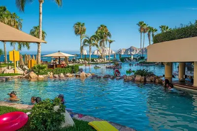 Image de Beachfront Resort / Spa, 4ème étage Contemporain, spacieux, vues! Primé 2019