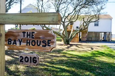 Image de The Bay House: 2 Br / 2 Ba, Soundfront à Kdh