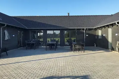 Image de Retraite de luxe avec piscine -- By Traum Ferienwohnungen