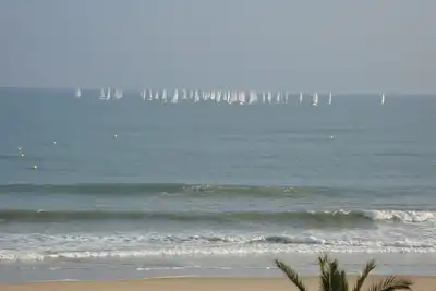 Image de En front de mer, immeuble de standing