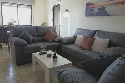 Lumineux appartement spacieux près de la plage avec garage