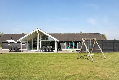 Image de Retraite de luxe avec piscine -- By Traum Ferienwohnungen