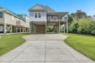 Image de Bonne Mer: 3 Br / 2 Ba maison Ă Oak Island, pour 6 personnes
