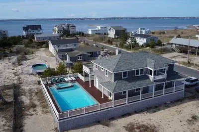 Image de La plus grande piscine sur l'océan, le spa se trouve 20, 6 chambres, 2 grandes chambres énormes ponts rap-around