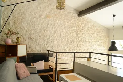 Image de Gîtes de St Hilaire - Jasmin