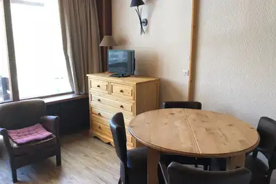 Image de Studio Luxe Ă Tignes, ski aux pieds, balcon, Tv